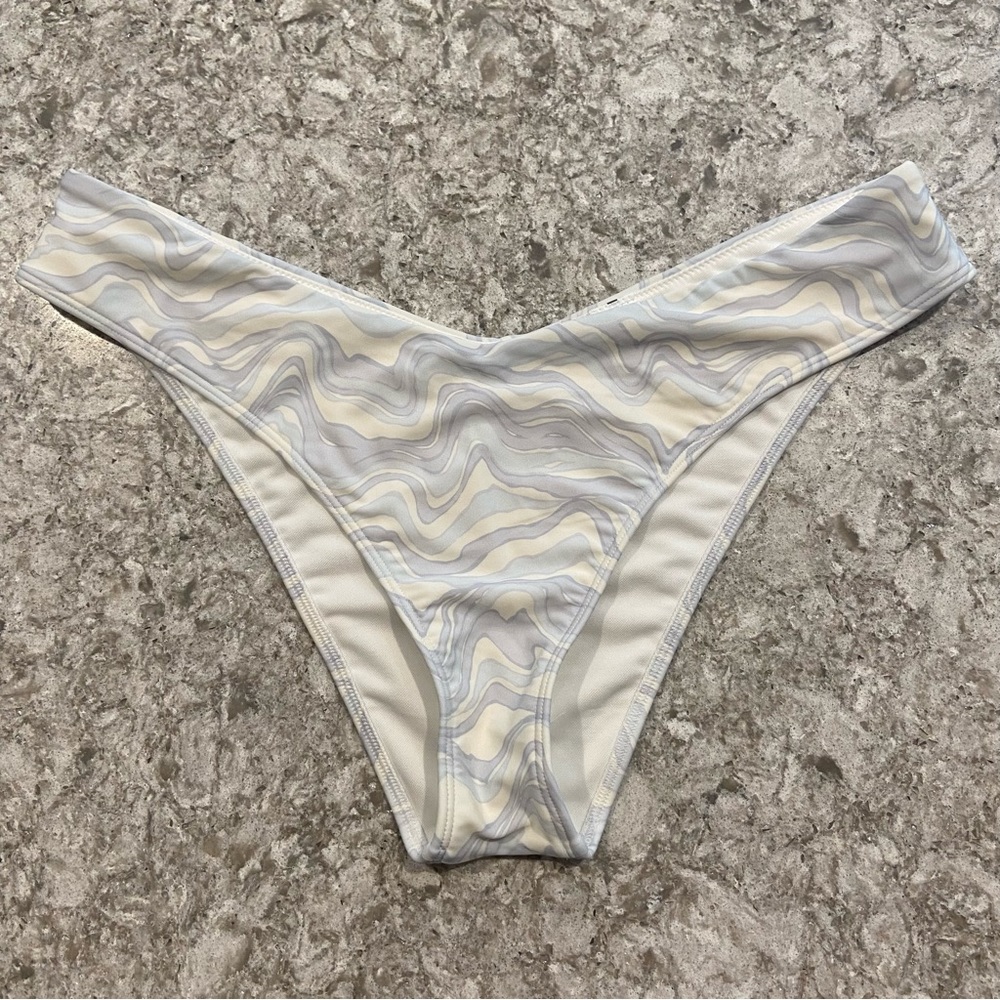 Abercrombie & Fitch High-Leg Cheeky Bikini Bottoms